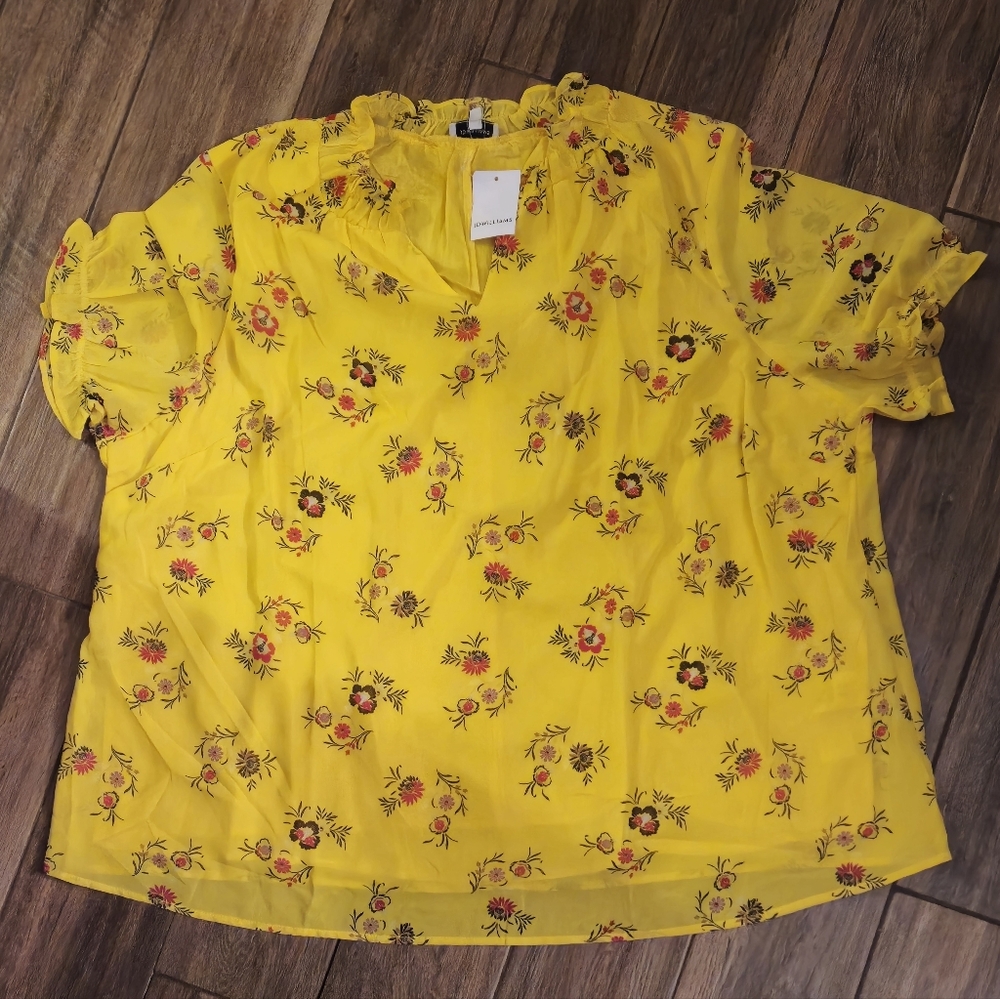 NWT JD Williams Floral Yellow Women's Top UK size 30  / US 26